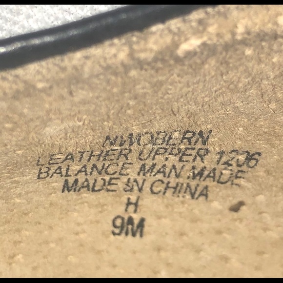 Nine West 9M Black Leather High Heel Peek Toe Pump - Picture 4 of 8